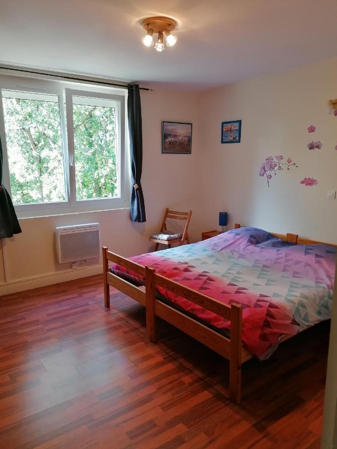 Gite Chez Pierrette Valence-sur-Baise Exterior foto